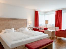 amiamo-SarahFellner-Edelweiss1