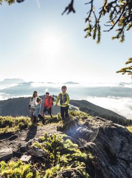 &Uuml;ber den Wolken