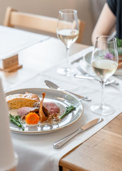 amiamo-SarahFellner-Restaurant-Essen4 amiamo-SarahFellner-Restaurant-Essen4