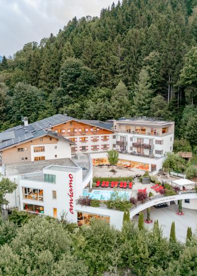 Hotel amiamo im Sommer
