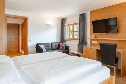 amiamo-SarahFellner-Schwalbenwand-202-5