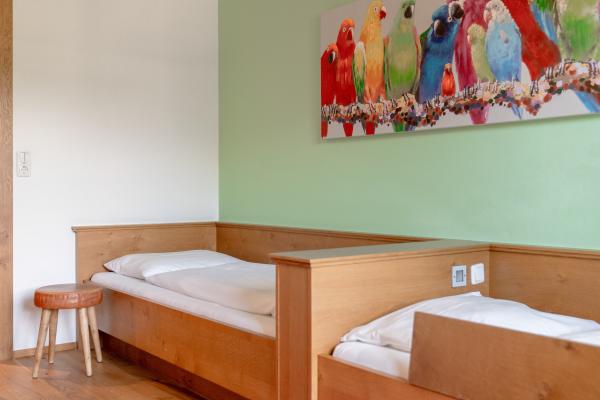 9008-4-app-zellersee-amiamo-kinderzimmer 9008-4-app-zellersee-amiamo-kinderzimmer